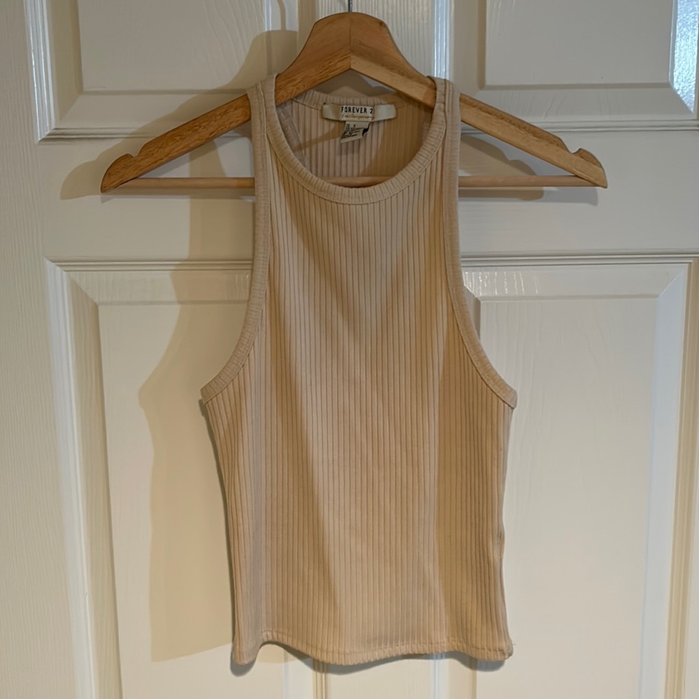 Super cute nude Razorback tank